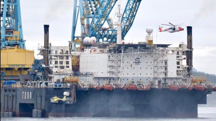 Giant crane vessel tilted during operation